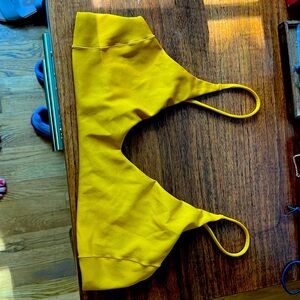 Left on Friday Sunday bikini top in XL